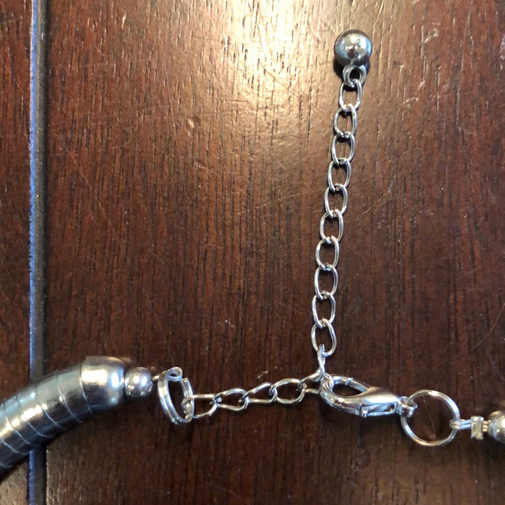 Gunmetal necklace - Picture 4 of 6